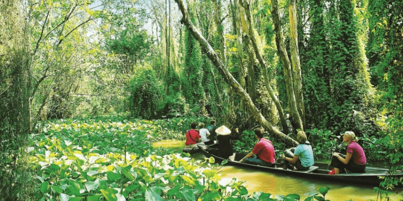 Chuẩn bị hành trang khi du lịch bụi miền Tây