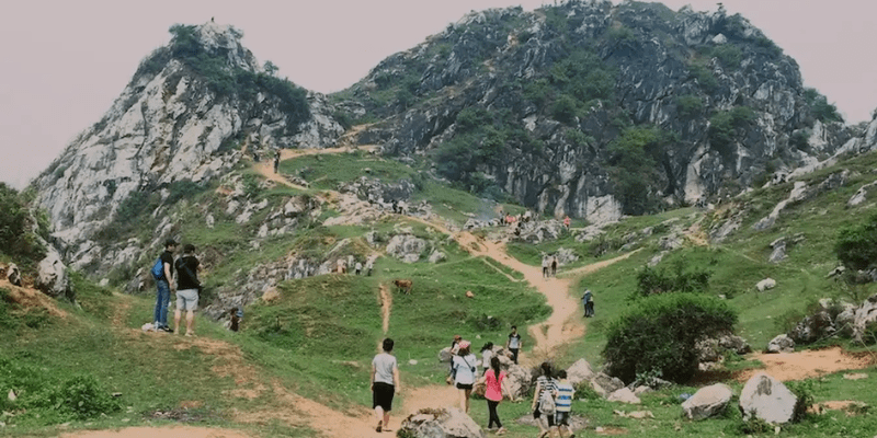 Gợi ý lịch trình du lịch bụi Hà Nội 2 ngày 1 đêm