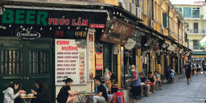 Kinh nghiệm du lịch bụi Hà Nội  Các địa điểm không nên bỏ qua