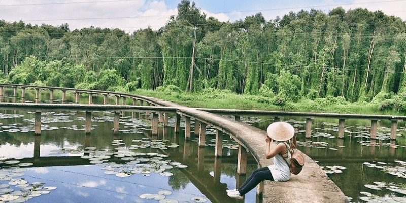 Tại sao nên lựa chọn du lịch bụi miền Tây